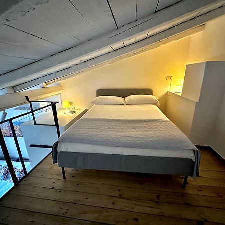 Ninetti Guest House - Apt Centro Storico CTA Eksteriør bilde